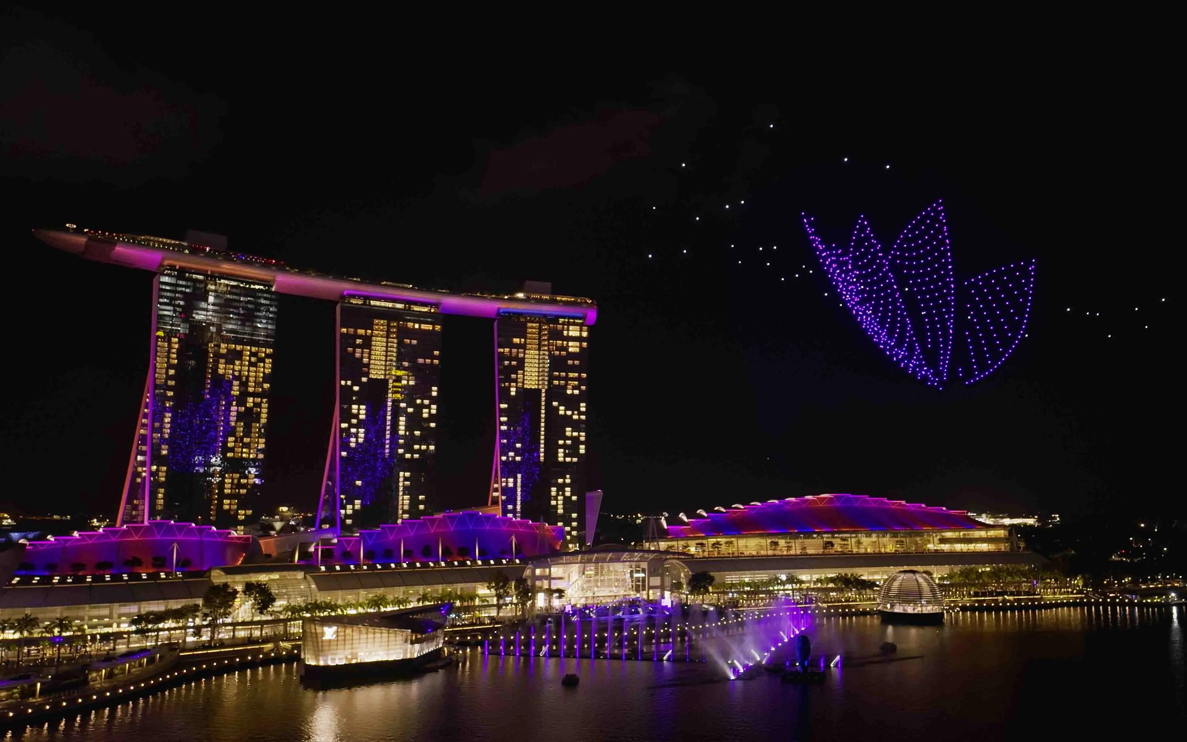 600 drones · Singapore · Product launch